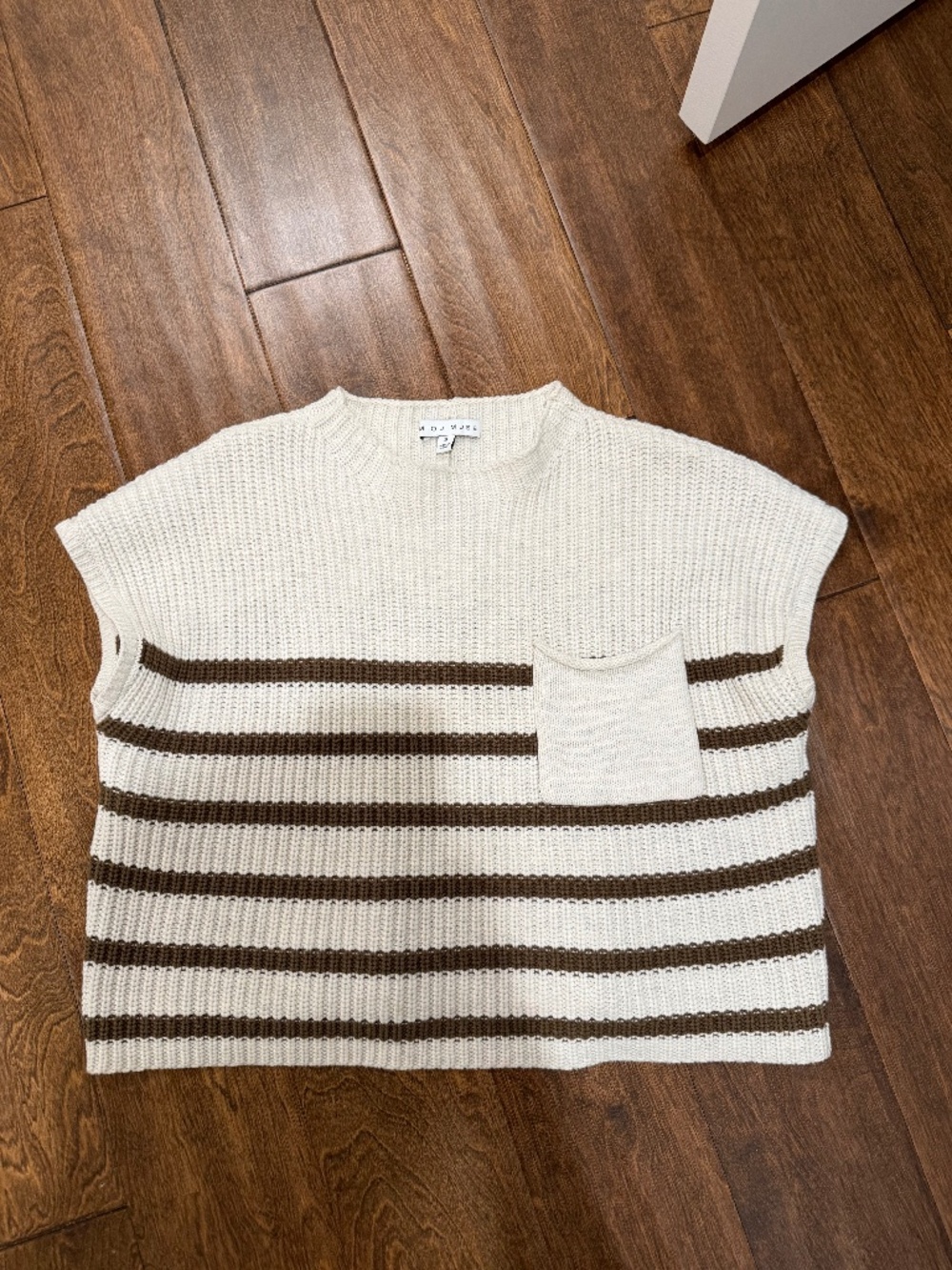 Oversized knit tee